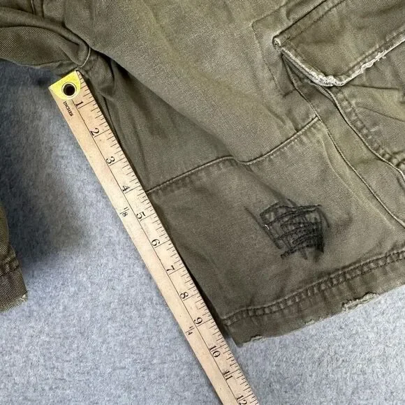 Abercrombie & Fitch Mens Size Medium Cargo Shorts Green Pockets Distressed - Picture 6 of 7